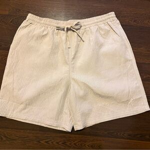 Brand New Fashion Nova Men Shorts Size 2XL (Cart A-110)